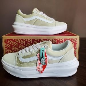 Vans Old Skool Overt CC Sand/White Platform Women Size 9.5, Men Size 8